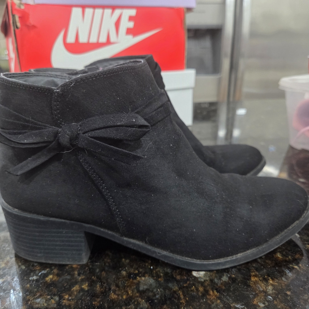 Nine West Women's Black Ankle Booties